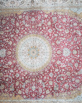 PURE SILK CARPET 